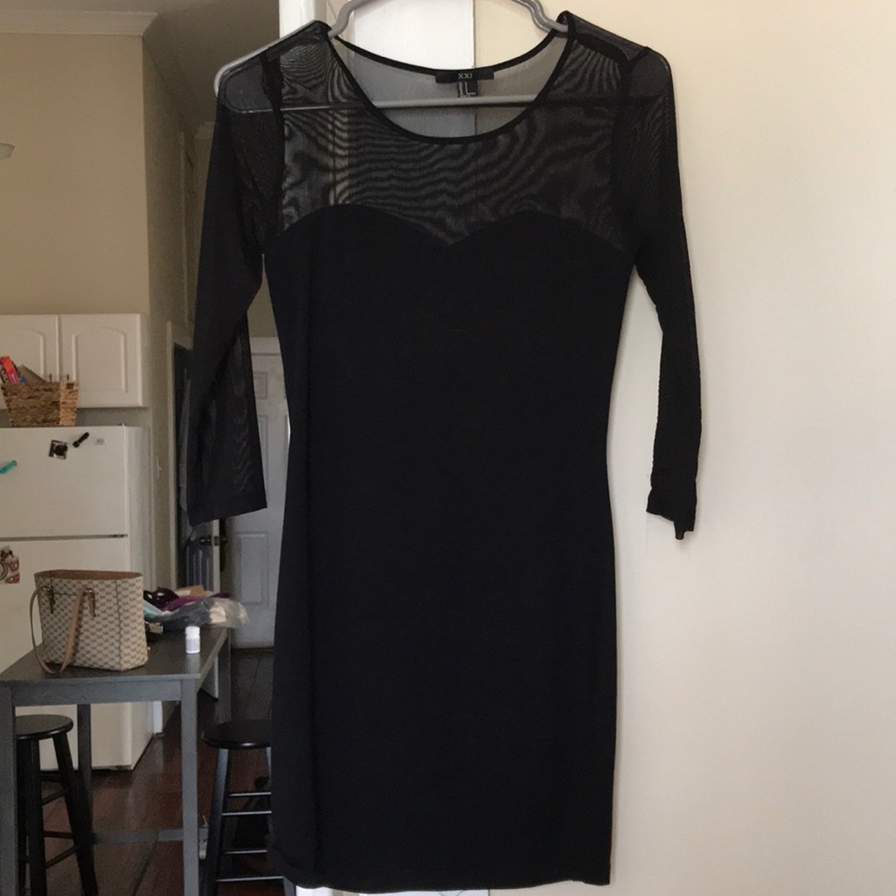 Sheer sleeve bodycon dress